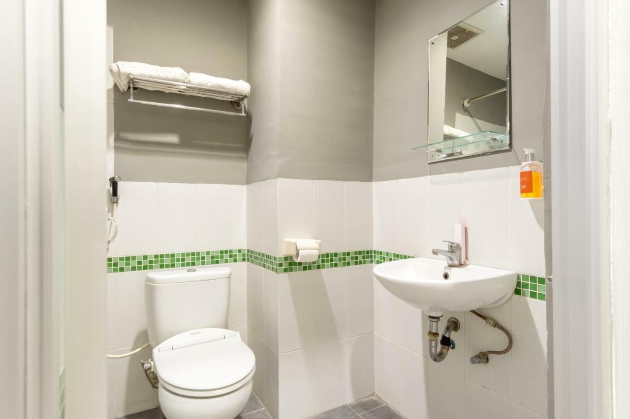 Oyo Flagship 1348 Hotel Home Anaya Medan Kültér fotó