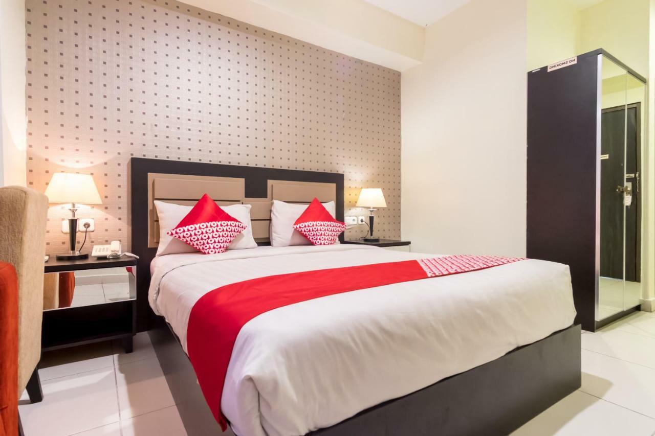 Oyo Flagship 1348 Hotel Home Anaya Medan Kültér fotó