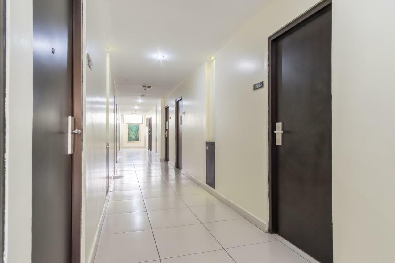 Oyo Flagship 1348 Hotel Home Anaya Medan Kültér fotó