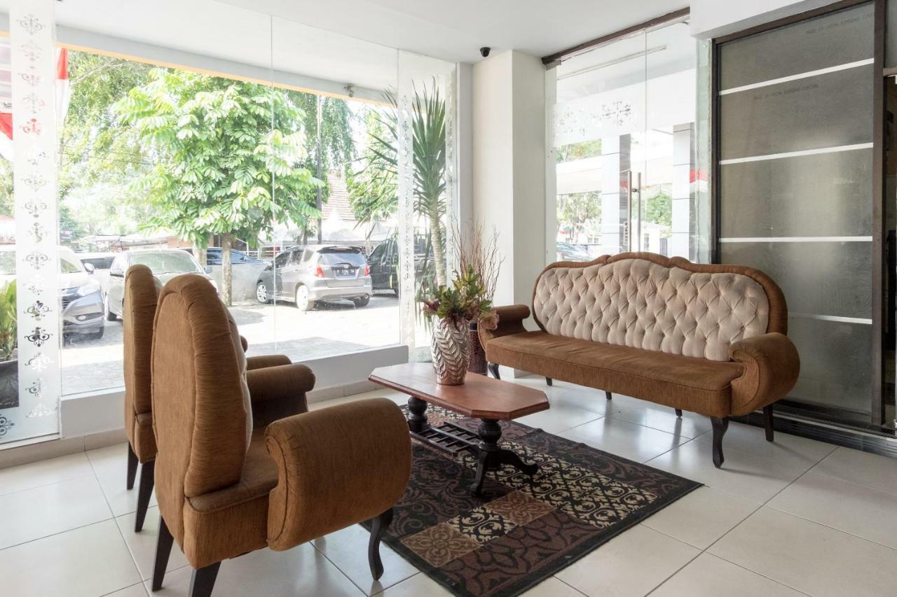 Oyo Flagship 1348 Hotel Home Anaya Medan Kültér fotó