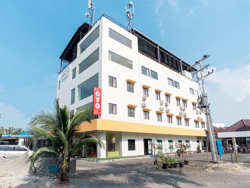 Oyo Flagship 1348 Hotel Home Anaya Medan Kültér fotó